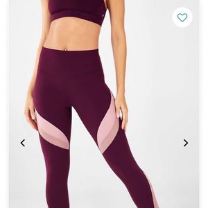 Fabletics bra and leggings outfit size S